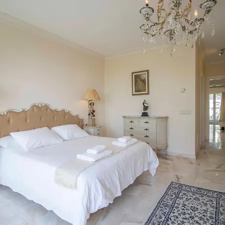 Gorgeus With Ocean View Villa